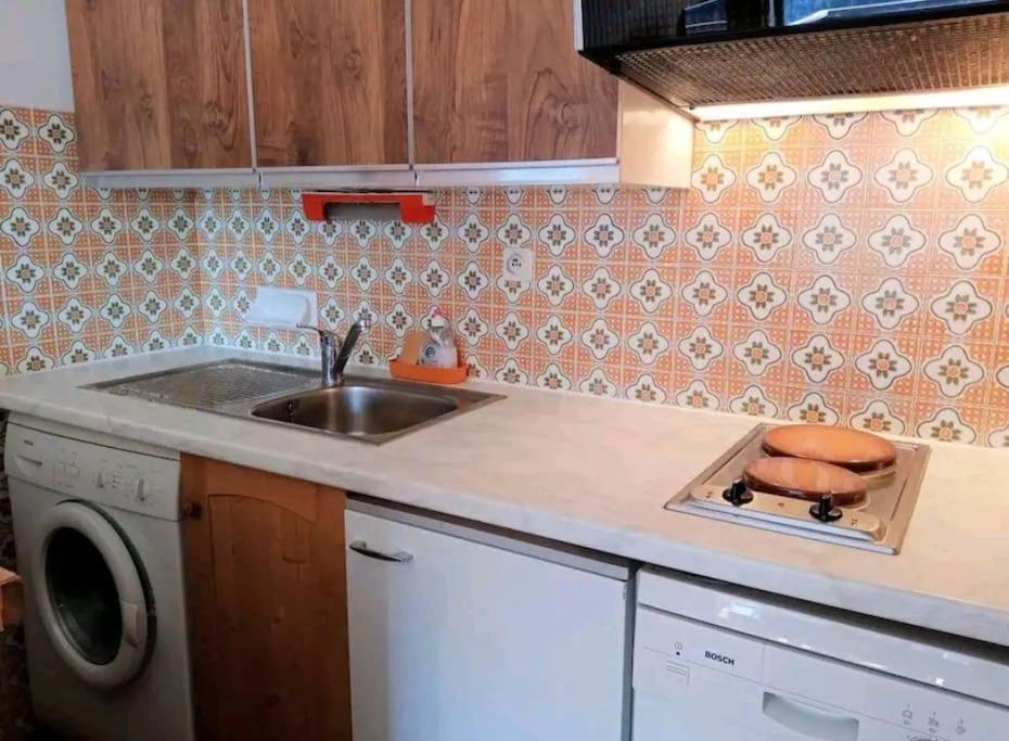 Studio 2 A 4 Pers Proximite Immediate Du Centre Châtel Dış mekan fotoğraf
